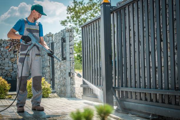 Best Gutter Cleaning  in Lyncourt, NY